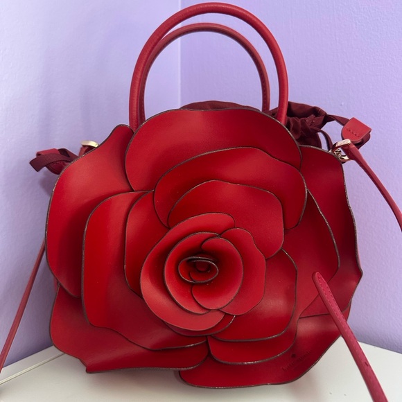 Kate spade 3D flora red rose crossbody bag - Picture 1 of 14